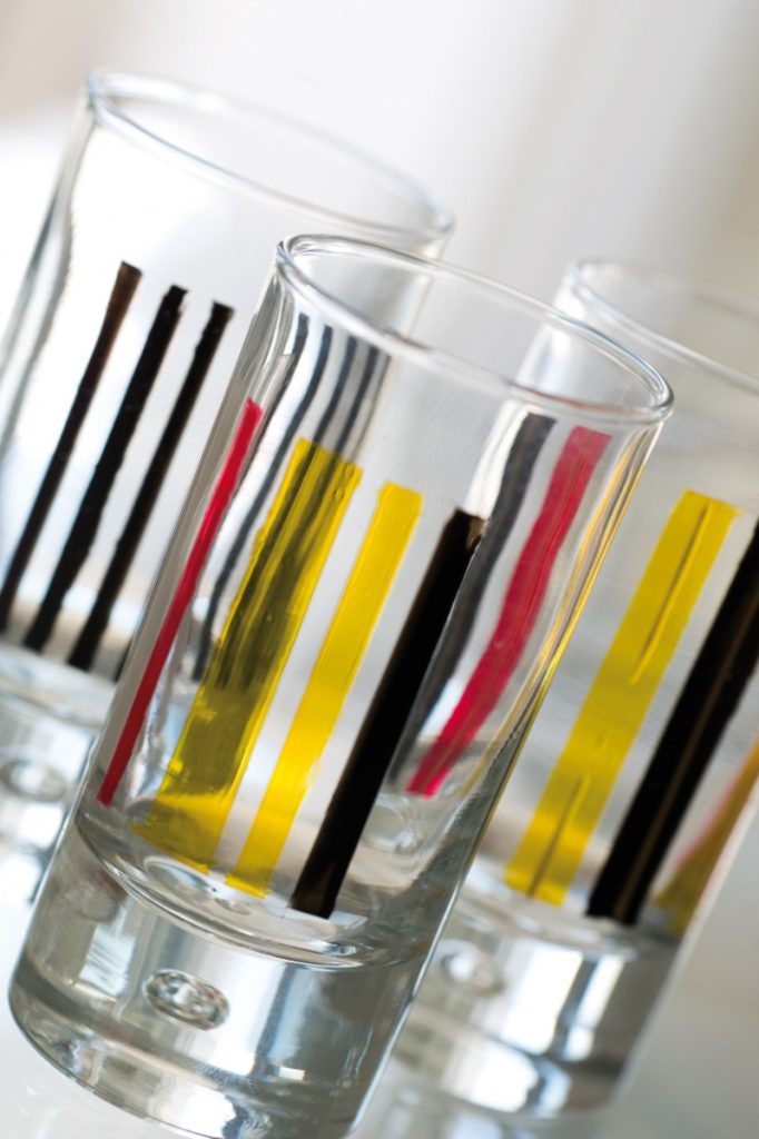 Pébéo Peinture sur Verre VITREA 160 BRILLANT 45 ML JAUNE SOLEIL Photo de réalisation