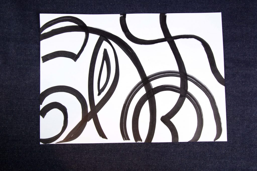 Pébéo Marqueur à l'Huile ACRYLIC MARKER POINTE 3EN1 5 15 MM NOIR Photo de réalisation