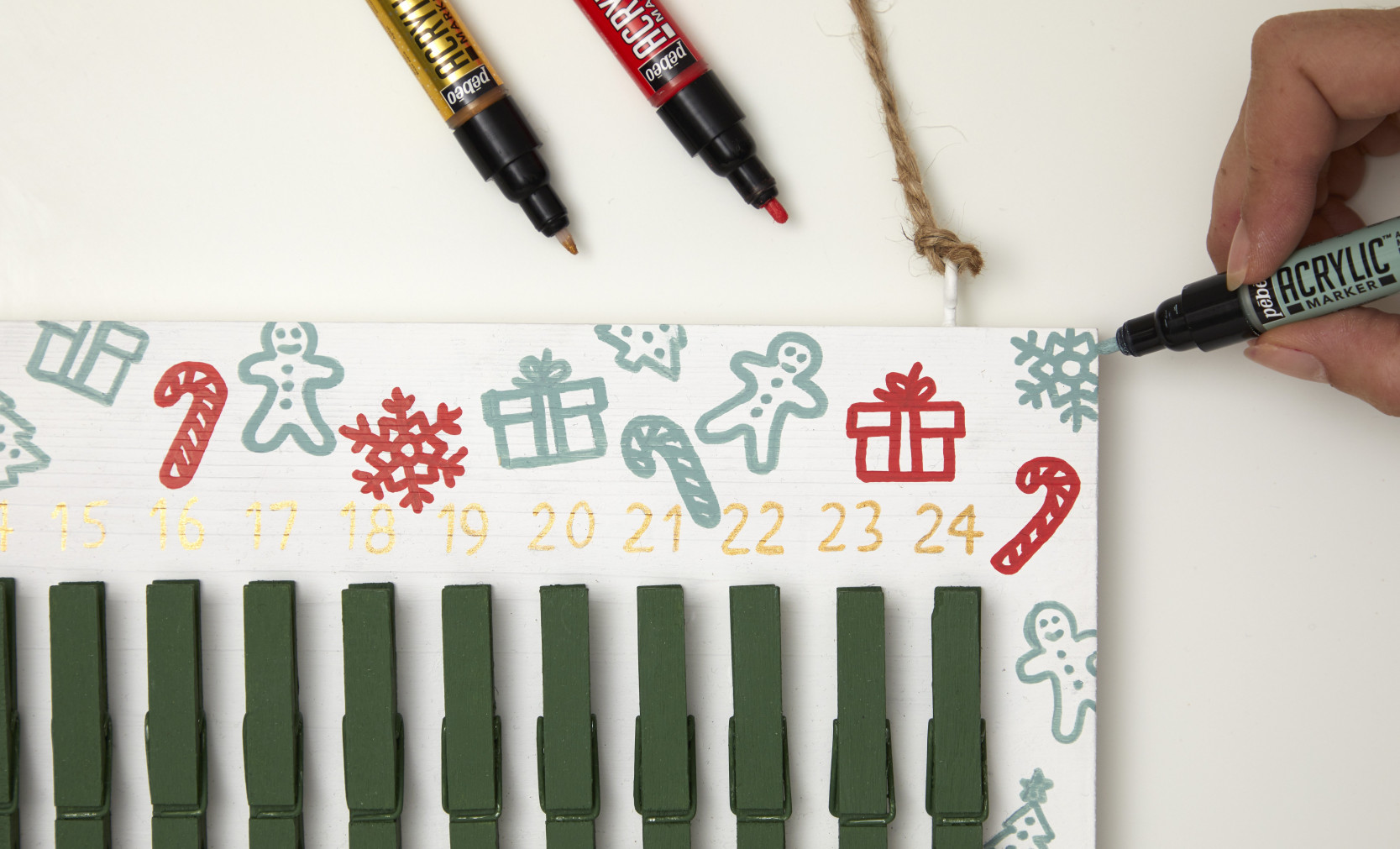 ACRYLIC MARKER POINTE EXTRA FINE 0,7 MM OR PRECIEUX – Image 6
